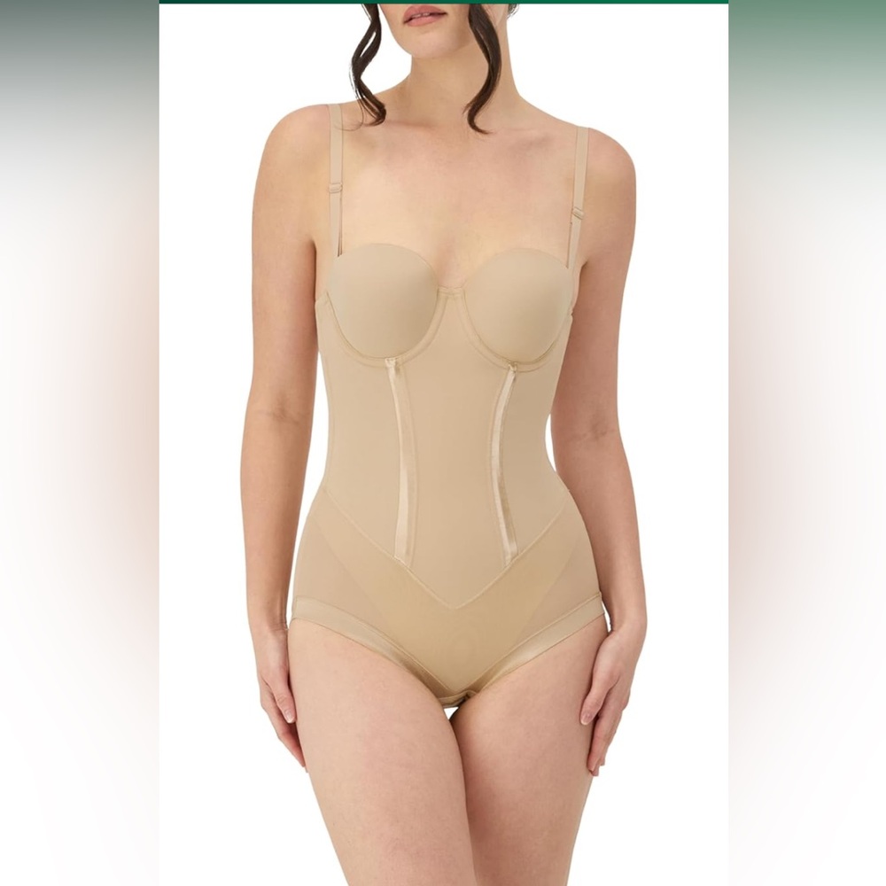 Maidenform Ultra Firm Control Body Shaper  Convertible Built-In Underwire Bra